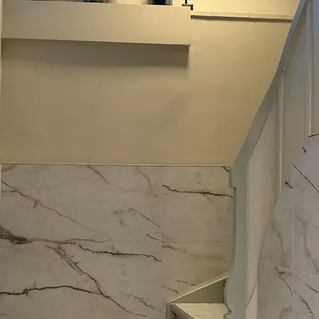 2-newly Redecorated In The Middle Of Centre Apartamento *